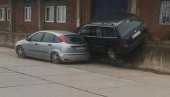 NESTVARNE SCENE NA SRPSKIM PUTEVIMA: Automobil sleteo na drugi - jedan vuče kantu za sobom (FOTO/VIDEO)