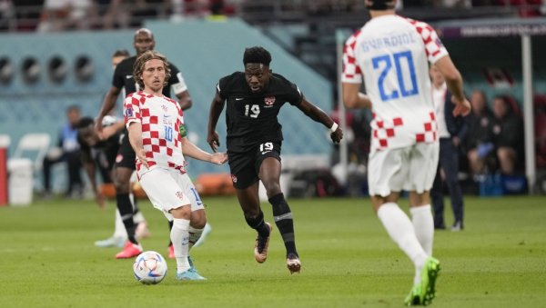 ШТА ЋЕ РЕЋИ ХРВАТИ НА ОВО? Ђуровски нема дилему: Овај Србин је за три класе бољи од Модрића!