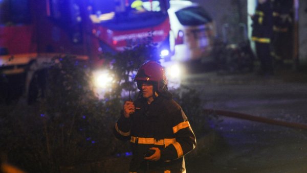 ГОРИ СОЛИТЕР У ПИРОТУ: Ватрогасци покушавају да обуздају ватрену стихију