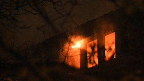 TRAGEDIJA U SUBOTICI: Buknuo stravičan požar, kuća se urušila - vatrogasci našli ugljenisano telo vlasnika