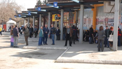KRALJEVČANI OCENJUJU PREVOZNIKE Anketa o kvalitetu javnog prevoza u gradu na Ibru