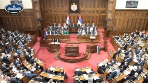 (УЖИВО) СЕДНИЦА СКУПШТИНЕ: Парламент о предложеном буџету - на дневном реду укупно 35 тачака (ВИДЕО)