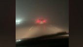 VOZAČI, OPREZ: Gusta magla se spustila na jug Beograda i Ibarsku, uslovi za vožnju teški