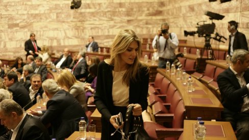 GRČKA ZAMRZLA IMOVINU EVI KAILI: Potpredsednica EP nalazi se u centru skandala zbog sumnje na korupciju i pranje novca