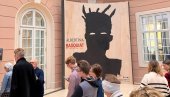 HILJADU SLIKA U SLAVU BORBE PROTIV RASIZMA: Reporter Novosti u dugim redovima građana koji čekaju da vide izložbu Žan-Mišel Baskijata