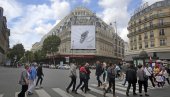 HAOS U PARIZU: Namerno zapalili kablove, železnički saobraćaj u prekidu