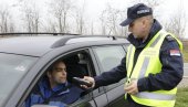 ZA VOLANOM SVE VIŠE DROGIRANIH: Naši reporteri sa Saobraćajnom policijom u opsežnoj kontroli vozača na većini srpskih puteva
