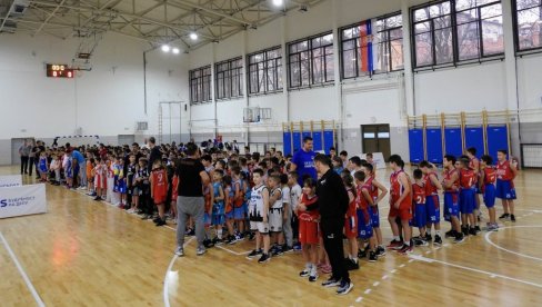 JAČI OD MUNDIJALSKE GROZNICE: Srbija je zemlja košarke (FOTO)