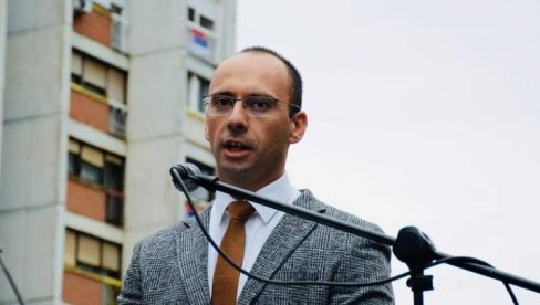 NOVI UDAR NA SRBE: Priština zabranjuje spot Srpske liste jer pominju teror nad Srbima! (VIDEO)