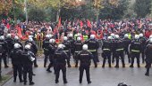 CRNOGORCI SAD RAZOČARALI BRISEL: Velika napetost u Podgorici zbog usvajanja Zakona o predsedniku i neizbora sudija Ustavnog suda
