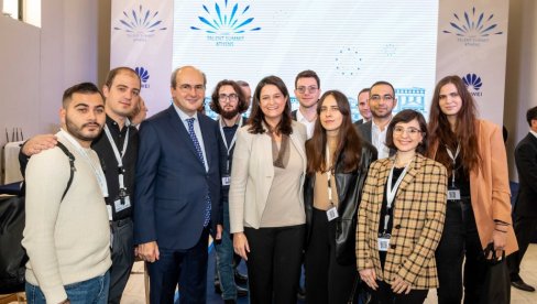 Održan drugi Huawei Evropski samit talenata u Atini: Fakultet iz Srbije dobitnik prestižnog priznanja za doprinos IKT razvoju mladih
