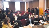 ОТЕЛИ МАНДАТЕ СРБИМА, ПА ИХ ДАЛИ СВОЈИМА: Ево како су Куртијеви одборници упали у Скупштину у Северној Митровици