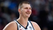 MAGIJA! Nikola Jokić izveo asistenciju večeri u NBA ligi, ovo samo njemu može da padne na pamet (VIDEO)