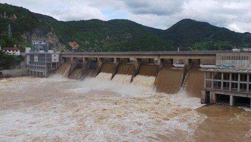 CIVILINA ZAŠTITA U PRIPRAVNOSTI: Povećan protok na hidroelektrani Zvornik, očekuje se izlivanje vode