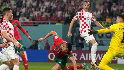 SINIŠA MIHAJLOVIĆ ZABORAVLJEN U KATARU: Evo kako je počeo meč Hrvatska - Maroko na Svetskom prvenstvu (VIDEO)
