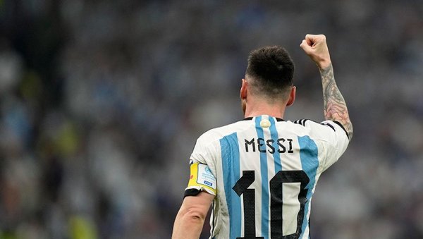 МЕСИ БИ ИПАК МОГАО ДА ПРОМЕНИ КЛУБ? Добио понуду која се не одбија