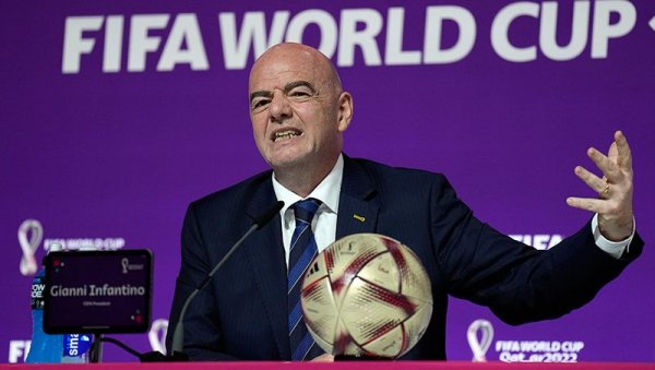 ПРВИ ЧОВЕК ФИФА УЗ НАШЕГ АСА: Инфантино послао јасну поруку расистима