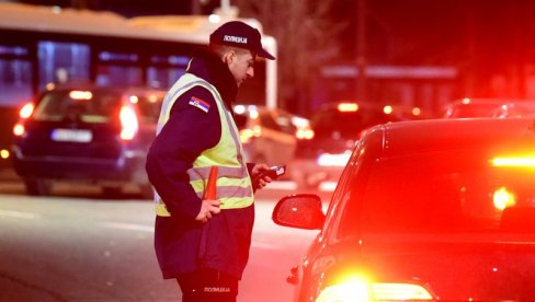 NASILNIČKA VOŽNJA U BEOGRADU: Policajci uhvatili Italijana kako vozi 244 na sat