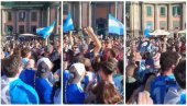 NEVEROVATNE SCENE POD VEZUVOM Argentina ima veliku podršku u Napulju (VIDEO)