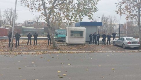 ПРВЕ ИНФОРМАЦИЈЕ О ЕКСПЛОЗИЈИ - НЕМА ПОВРЕЂЕНИХ: Огласила се полиција о детонацији између Северне Митровице и Звечана