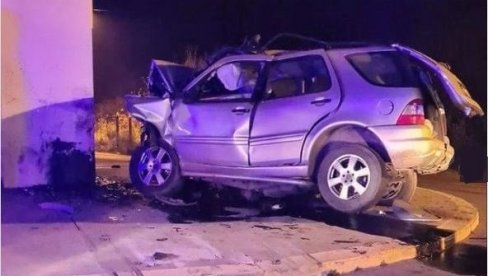 VOZAČ MERCEDESA POGINUO NA MESTU: Teška saobraćajna nesreća kod Šimanovaca (FOTO/VIDEO)
