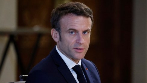 KAKO JE U JELISEJSKU PALATU STIGAO AMPUTIRAN PRST: Šta sve Francuzi šalju svom predsedniku