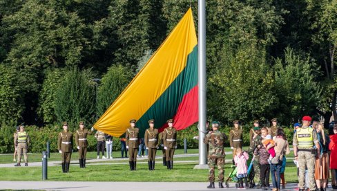 BELORUSIJA SE SVE VIŠE INTEGRIŠE U RUSKE VOJNE PLANOVE Litvanija će pozvati na nove sankcije Moskvi i Minsku