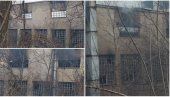 DIM I DALJE KULJA IZ SUTJESKE: Jutro posle velikog požara u fabrici u Bulevaru despota Stefana (FOTO)