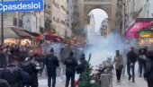 NEREDI U PRESTONICI FRANCUSKE: Leti kamenje i suzavac, policija na ulicama Pariza (VIDEO)