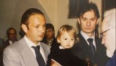 FOTOGRAFIJA KOJA DO SAD NIJE VIĐENA: Siniša Mihajlović je krstio sina Miroslava Tanjge (FOTO)