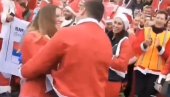 OSVANUO PRELEP VIDEO: Deda Mraz zaprosio Babu Mrazicu (VIDEO)