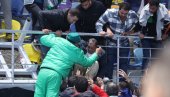 UŽAS U EGIPTU: Tribina se srušila pod stampedom navijača (VIDEO)