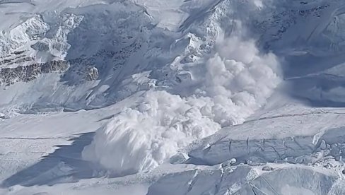 VELIKA LAVINA U ŠVAJCARSKOJ: Skijaši zatrpani pod snegom, dve osobe samo spasene