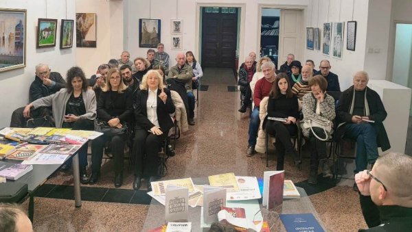 РЕТРОСПЕКТИВНО КЊИЖЕВНО ВЕЧЕ: У Параћину осврт на рад КК „Мирко Бањевић“ (фото)