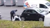 BRUTALNA TUČA NA NOVOM BEOGRADU: Isplivao snimak, obračunavali se zbog parkiranog kombija (VIDEO)