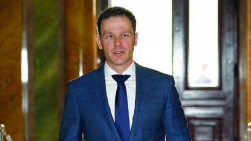 MALI PREUZIMA OVLAŠĆENJA MINISTRA PRIVREDE: Odluku donela premijerka Brnabić
