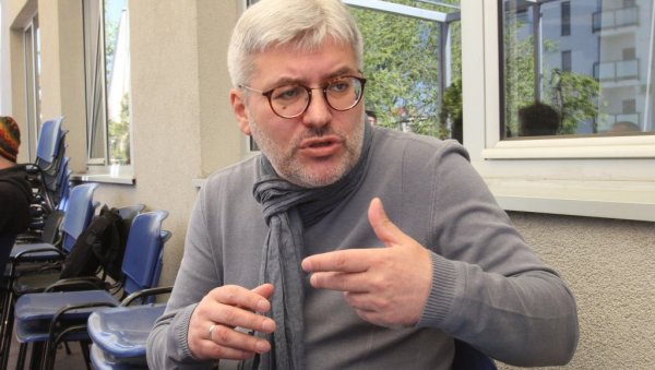 НАРОД БЕЗ ПАМЋЕЊА  И ИСТОРИЈЕ ЋЕ НЕСТАТИ: Верујте ми да искрено мислим кад кажем да је српска литература једна од најзначајнијих на свету