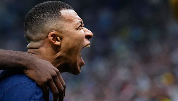 ОВИ СТИЖУ ПО ТИТУЛУ! Француска одредила 25 фудбалера за ЕУРО 2024