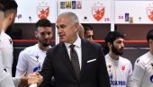 SLEDE OZBILJNE PROMENE NA MARAKANI: Otkriveno šta je Zvezdan Terzić rekao igračima FK Crvena zvezda na početku priprema
