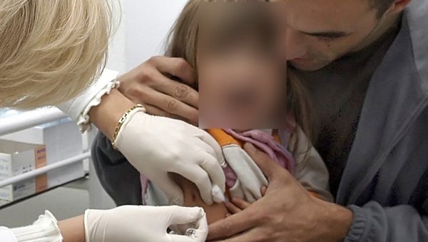 И ЦРНОЈ ГОРИ ПРЕТИ ЕПИДЕМИЈА МОРБИЛА: Лекари апелују на родитеље да вакцинишу децу