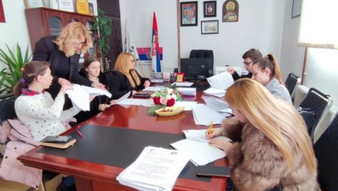 PROGRAM MOJA PRVA PLATA: Prvo radno iskustvo za 25.000 mladih u Srbiji
