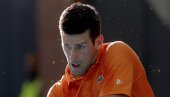I NOVINARI ZATEČENI: Ono što je Novak Đoković uradio nakon što je okončano finale u Adelajdu može samo njemu da padne na pamet