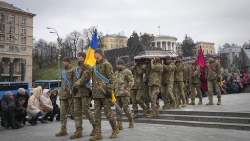 КАДА ВЕЋ ГИНЕМО ЗА НАТО, НЕКА ЗАПАД ЗА ТО И ПЛАТИ: Руководство у Кијеву гранатама кварило прославу Божића у Донбасу
