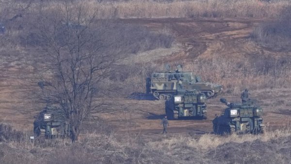 ОДГОВОР НА НУКЛЕАРНЕ НАПАДЕ СЕВЕРНЕ КОРЕЈЕ: Сеул - Заједничке војне вежбе САД и Јужне Кореје биће у фебруару