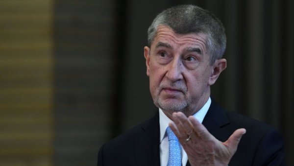 АНДРЕЈ БАБИШ ДОБИО МЕТАК: Чешком политичару и председничком кандидату упућене језиве претње