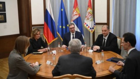 VUČIĆ SE SASTAO SA RUSKIM AMBASADOROM: Predsednik Srbije otkrio o čemu je razgovarao sa Bocan-Harčenkom