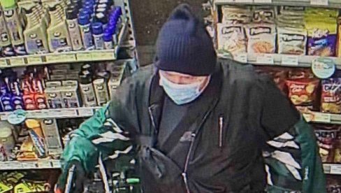 НА ПАЛИЛУЛИ ПАО СЕРИЈСКИ РАЗБОЈНИК: Отимао патике, мобилне, ташне, новчанике...