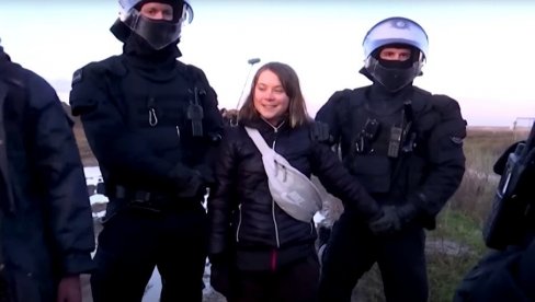 TEORIJE ZAVERE ZBOG HAPŠENJA GRETE TUNBERG: Mnogi tvrde da je izrežirano, nemačka policija odgovorila (VIDEO)