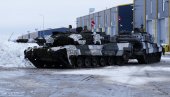 НЕМАЧКИ МИНИСТАР ОДБРАНЕ ОТКРИО: Тенкови Леопард 2 могли би да стигну у Украјину у марту или априлу