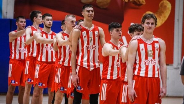 ДЕРБИ ЈУНИОРА ПРИПАО ЗВЕЗДИ: Црвено-бели однели важну кошаркашку победу над Партизаном